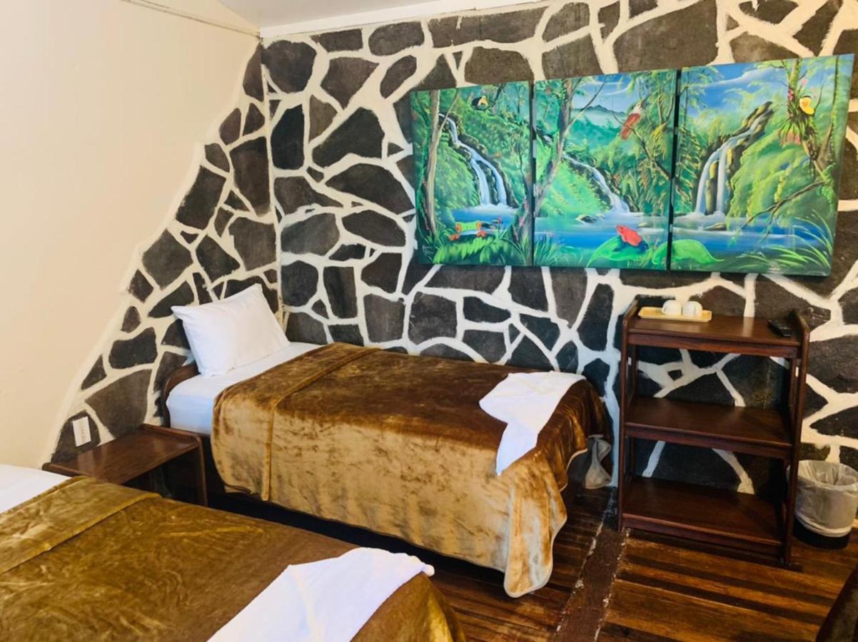 Hotel Quetzal Inn Monteverde Eksteriør billede