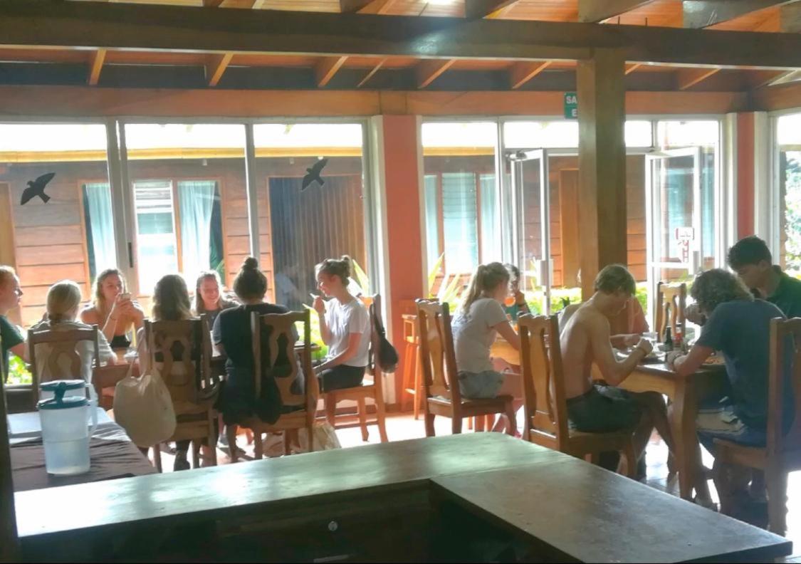 Hotel Quetzal Inn Monteverde Eksteriør billede
