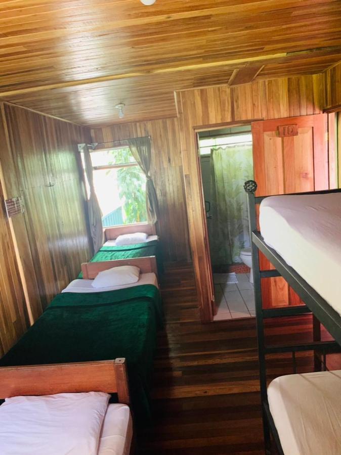 Hotel Quetzal Inn Monteverde Værelse billede